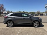 Used 2024 Ford Edge Titanium image 3