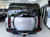 Used 2023 Land Rover Defender 130 X-Dynamic SE image 6