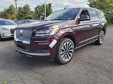 New 2024 Lincoln Navigator Reserve image 3