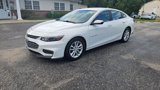 Used 2017 Chevrolet Malibu LT w/ Driver Confidence Package image 2