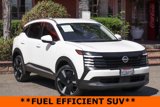 Used 2025 Nissan Kicks SR image 2