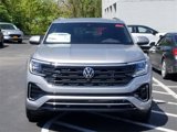 New 2025 Volkswagen Atlas Cross Sport SEL Premium R-Line image 5