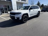 Used 2024 Jeep Grand Cherokee L Limited w/ Luxury Tech Group II image 2