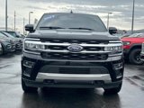 Used 2023 Ford Expedition Limited image 2