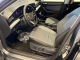 Certified 2025 Volkswagen Jetta SEL image 6