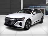 Used 2024 Audi Q8 e-tron Prestige image 3