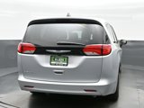 Used 2022 Chrysler Voyager LX image 5