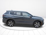 New 2025 Mitsubishi Outlander SE image 3