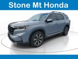Used 2025 Honda Pilot Touring image 3
