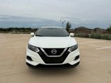 Used 2020 Nissan Rogue Sport S image 2