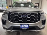 Used 2025 Ford Explorer Platinum image 3