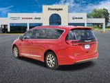 New 2025 Chrysler Pacifica Pinnacle image 4