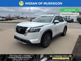 New 2025 Nissan Pathfinder SL w/ SL Premium Package image 3