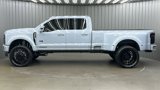 Used 2025 Ford F450 Platinum w/ Platinum Plus Package image 2