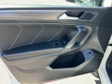 Certified 2022 Volkswagen Tiguan SEL R-Line image 4