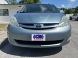 Used 2009 Toyota Sienna XLE Limited image 2