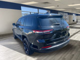 Used 2023 Jeep Grand Cherokee L Laredo image 4
