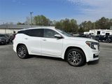 Used 2024 GMC Terrain Denali image 1