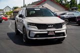 Used 2022 Kia Sorento SX image 2
