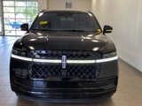New 2025 Lincoln Navigator Reserve image 3
