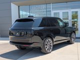 New 2025 Land Rover Range Rover Long Wheelbase SE image 5
