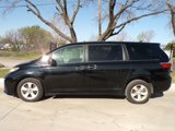 Used 2020 Toyota Sienna L image 6