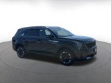 Used 2024 Kia Sorento S image 2