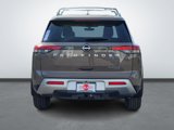 New 2025 Nissan Pathfinder Platinum image 4