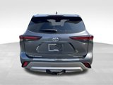 New 2025 Toyota Highlander Platinum image 4