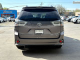 Used 2014 Toyota Sienna SE image 6