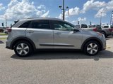Used 2022 Kia Niro LX image 4