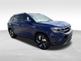 Used 2024 Volkswagen Taos SEL image 3