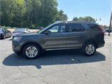 Used 2018 Ford Explorer XLT image 4