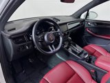 Used 2024 Porsche Macan image 4