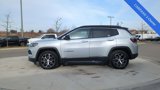 Used 2024 Jeep Compass Limited image 2