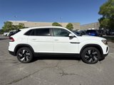 Used 2024 Volkswagen Atlas Cross Sport SE image 2