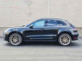 Used 2024 Porsche Macan image 2