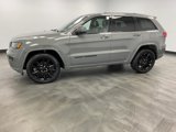 Used 2020 Jeep Grand Cherokee Altitude image 3