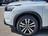 New 2025 Nissan Pathfinder Platinum image 5