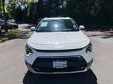 Used 2024 Kia Niro SX image 2