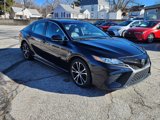 Used 2020 Toyota Camry SE image 3