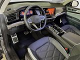 New 2025 Volkswagen Atlas Peak Edition SE image 5