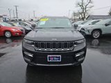 Used 2023 Jeep Grand Cherokee Limited image 3