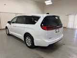 New 2025 Chrysler Pacifica Select image 6