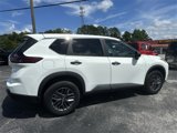 Used 2024 Nissan Rogue S image 5