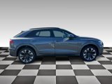 New 2025 Audi Q8 Premium image 2