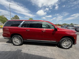 Used 2022 Cadillac Escalade ESV Premium Luxury image 5