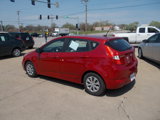 Used 2017 Hyundai Accent SE image 3