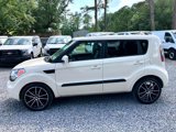 Used 2011 Kia Soul ! image 2