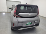 Used 2023 Kia Soul LX w/ LX Technology Package image 6